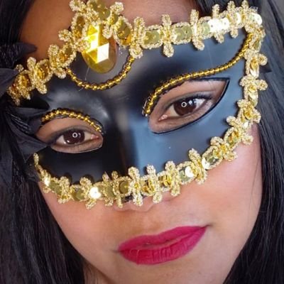 Meryjan05's profile picture. “Scarlet Domina: Unveiling power and elegance behind the mask.”“Follow me into my heated realm of control.” 
👌@scarletdomina👈
