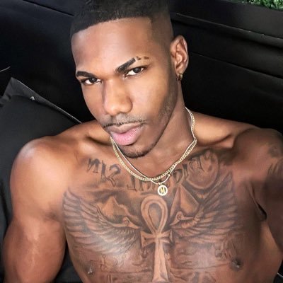 Freshjnr15's profile picture. You are the only person you need to be good enough for.