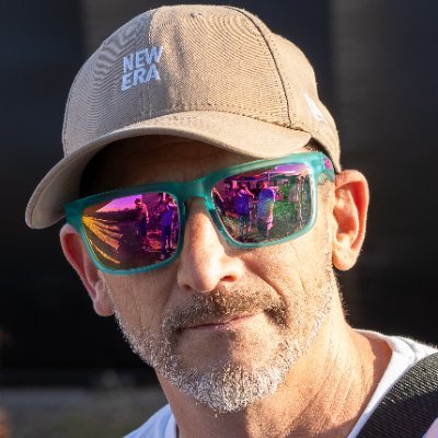 Daniel98594796's profile picture. IOTA, Vision, Fotografie & Social Work – alles in einem.

E-Sk8 Vienna, Austrian PEV Crew