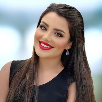 Hazelkeech0918's profile picture. I am a professional Graphics designer. I specialize pencil portrait, logo design 3D animation video Business Card design contact Me 📥