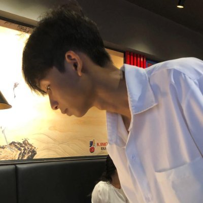 TrnhNam894092's profile picture. 