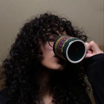 lovpnl's profile picture. مالنا أحباب لا تغركم مكاتيبنا .