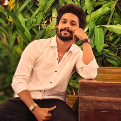 TekSaiyan's profile picture. Human being.
Tech Enthusiast.
Software Engineer
Movies.
Cars and Bikes.