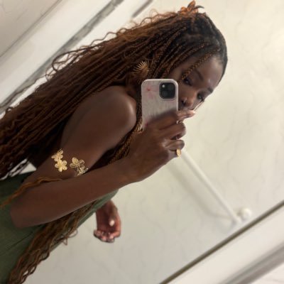 SingerPianiste's profile picture. Femme d’1m88. | Respect des cultures africaines. Bomoi | Bolingo | Kimya 🌹