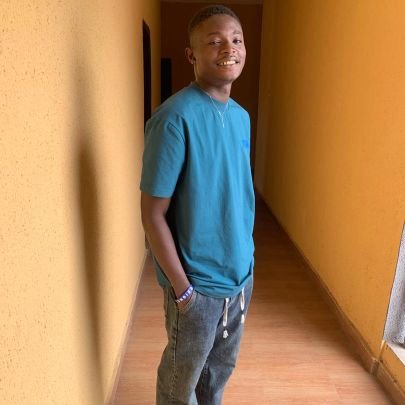 BoAkintobi's profile picture. Entrepreneur | Lover of GOD | Chelsea fc💙 | web3