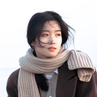 krxbyln's profile picture. que sera, sera