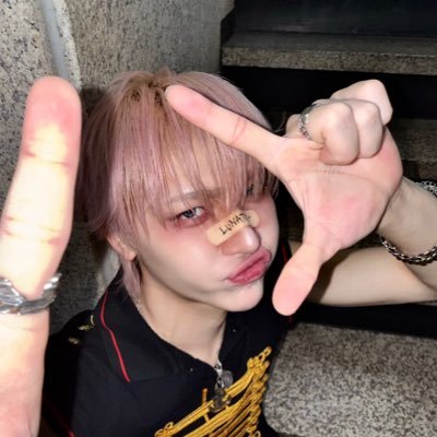 urlvkdoie's profile picture. # I 💟 CoRiTs 📸🍀💬🪽🎶#JAEHYUN :3 .·°՞(っ-ᯅ-ς)՞°·. 💯% yabbing about #seonghyeon (╥﹏╥) :p #weno🍓