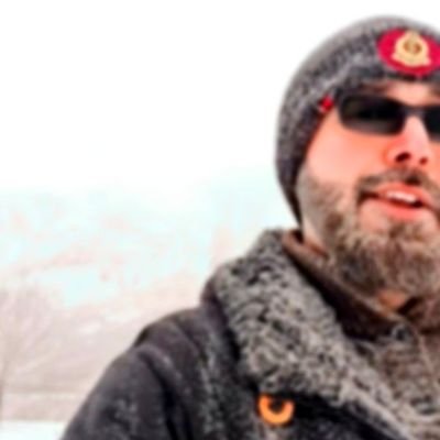 ax3tw0's profile picture. Believe slowly, forgive quickly, let go of ur silly ego, laugh n love truly n don’t ever avoid anything that makes u happy..... FCPS PG - II 💉💊🩺