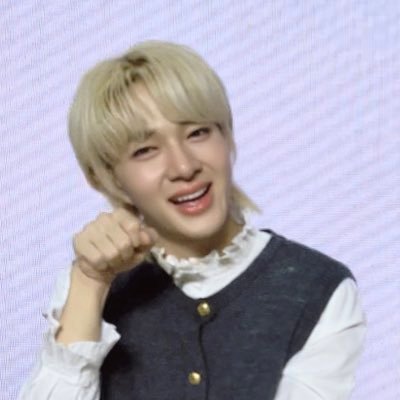 mybabecwrmeow's profile picture. ✿ 𝒲𝑒𝓁𝒸𝑜𝓂𝑒 𝓉𝑜 𝓂𝓎 ℱ𝒶𝓃 𝒶𝒸𝒸𝑜𝓊𝓃𝓉 🐇 ˳໒ ͚.ིྀ ݂ . ͚১֯݀♡⃟ 𓈒ִ ♡ ✿