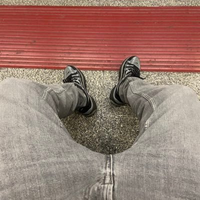 barlowball's profile picture. martial