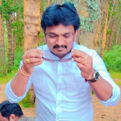 NAGENDIRAN29271's profile picture. 