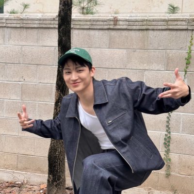 xciiiiixc42's profile picture. (ॐ) #got7