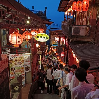 yuito37044's profile picture. 高1 男
リア友→@eiyamaq @gurasa0920 @yukimiwatmt0509
バウンティやブロスタ、モンストなど色んなゲームやってます。

主に、日常とゲームの投稿してます！

タメ口◎
変な垢以外フォロバする