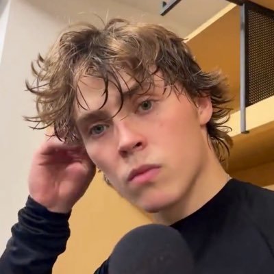 celxbrini's profile picture. just wanna enjoy some hockey:) njd¹³ ⁸⁶ sjs² ⁷¹ ⁷²