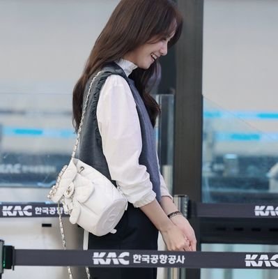 peacexxsone's profile picture. ---