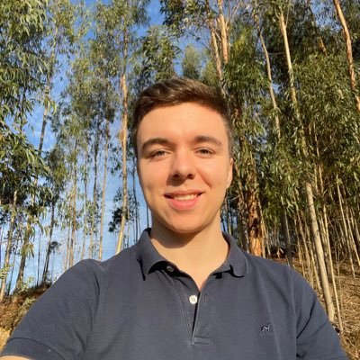 JorgeLopes_8's profile picture. Red heart, red blood, red man