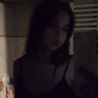 _olivciax's profile picture. 