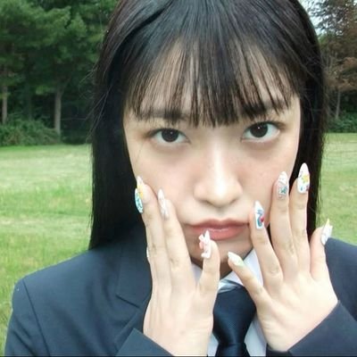 itsyezis's profile picture. stan triples    loona    aespa    rv    artms    yves    looble    chuu    🍏