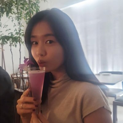 fortifyre's profile picture. 𓏲 ๋࣭ ࣪ ˖ burning the midnight oil. iska ‘26. #UPCUTIE