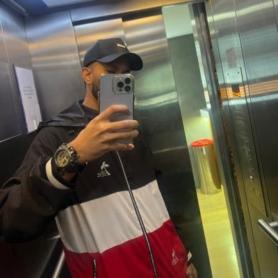 lvrzvv's profile picture. filho rebelde tipo anjo expulso do céu @vascodagama