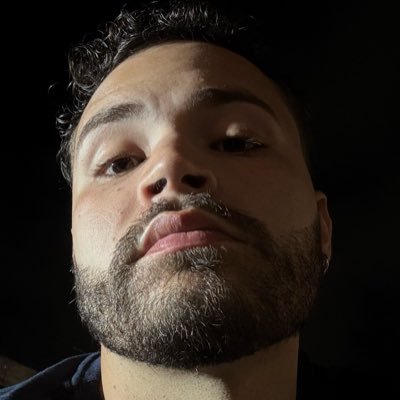 targeryews's profile picture. history does not remember blood. it remembers names