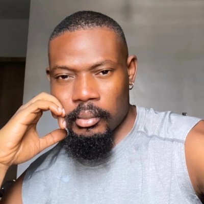 x1010010's profile picture. Product Designer