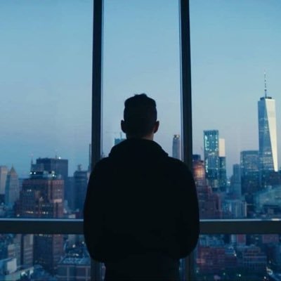 Pragmmatikkkkk's profile picture. Convaincu que libéralisme et progrès peuvent coexister, sans radicalisme.