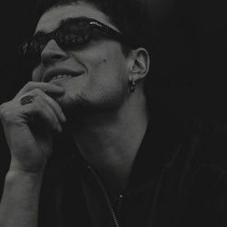 JXSPERBXNT_'s profile picture. ⠀⠀                       
⠀⠀  
    ⠀⠀    𝟫𝟨'. 𝘪𝘴 𝘪𝘵 𝘸𝘰𝘳𝘵𝘩 𝘪𝘵.ᐣ 𝘭𝘰𝘴𝘦 𝘦𝘷𝘦𝘳𝘺𝘵𝘩𝘪𝘯𝘨.ᐣ