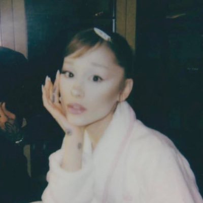 prettygrl_ave's profile picture. taybrinalivianariah hello? || reader acc turned stan acc!