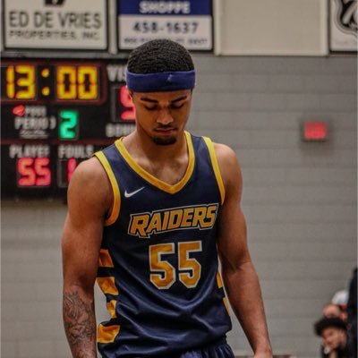 ZeekealJ2's profile picture. Grcc 🏀 6,3 185 lbs pg , PG/G Deans list 3.5 GPA