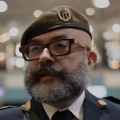 alexis42se's profile picture. Förälder. Krigsplacerad. Blodgivare. 
Lämna blod! Sök hemvärnet: https://t.co/ELFGHReLfC