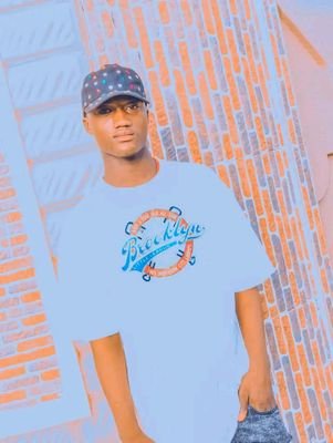 YUSUFABDUL54123's profile picture. 