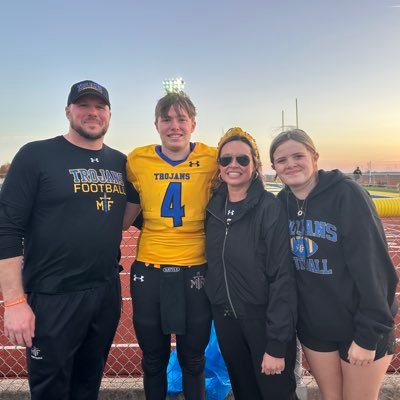 Tim_Brilley's profile picture. Teacher/FB Coach #TrojanMachine #CCWE ❤️🏈