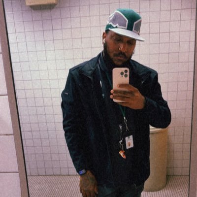 feilak215's profile picture. Psalm 23 🌱Numbers 23:19📖