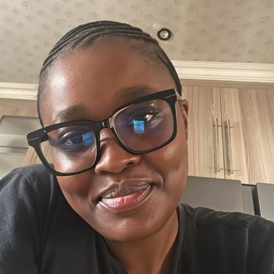 Busisiwe_MN's profile picture. Adulting is soup and I am a fork | By God's Grace