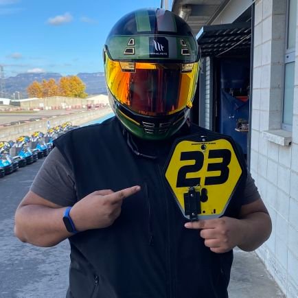 Roubingo's profile picture. Le paré un tiro a @sersan_03 || 𝕻𝖔𝖗 𝖊𝖘𝖔𝖘 𝖈𝖆𝖒𝖕𝖔𝖘 𝖉𝖊 𝕰𝖘𝖕𝖆ñ𝖆 🟦⬜