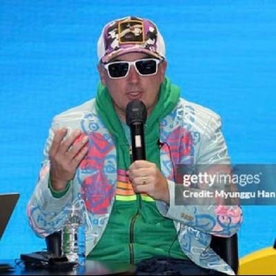 DivezTech_'s profile picture. DivesTech Official account of Dan Ives. Global Head of Tech Research Wedbush. Tech analyst on Wall Street 25 years. IVES ETF. Chairman of Board at Eightco.