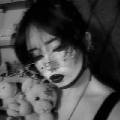 RomBo_ide's profile picture. Hola amantes de mi ano ^^
Mi ig: Romboi_de
🫱🕳️🫲