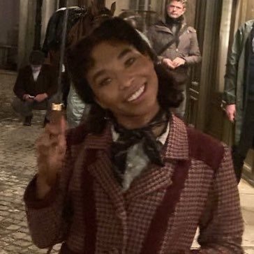 sahyopilled's profile picture. red riot & batgirl enthusiast ✶ seeing twice 090526