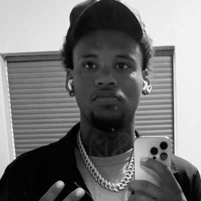 khazbrown's profile picture. F🅱️T CEO❤️‍🔥 | IG: Khazb2 |IIR|⚡️M2