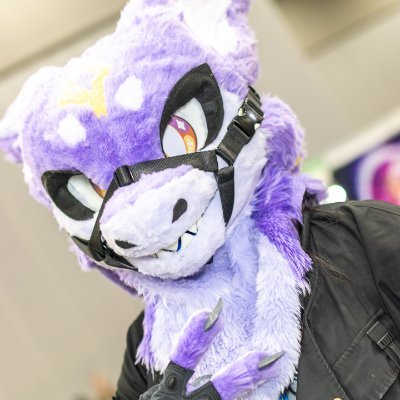 auraisbad's profile picture. 丨They/Them丨🇦🇺EN & 🇨🇳中文 🆗️丨💜 @Nolbiee 💜丨🔞 Suggestive Art 🔞

丨Vortex🪡 Me 丨Lei🪡 @Furmony 

丨Head ➡️ @OceDbfz丨Worked on @DBFusionZine丨Staff ➡️@melbfurcon