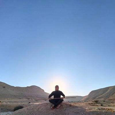 JudeAbarquez's profile picture. Guitar player, vocalist, emcee and your walking chit-chat buddy. / SC: https://t.co/gNg4Duho8m -- 林自立 / جود أباركويز