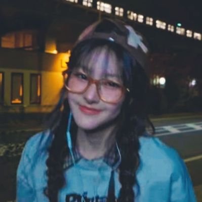 neulttalgi0525's profile picture. 