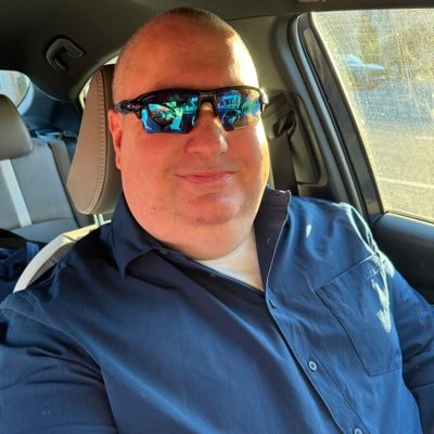 JRHollis274's profile picture. #CowboysNation.  Live music. Good movies.  Weekend Adventures.  I match effort and energy.  Let’s F-ing Goooooo😊👊🏼💪🏼🤘🏻🙏🏼👋🍻🏈❤️🤍💙🤷🏻‍♂️