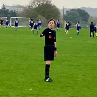 mjflay09's profile picture. Blessed journey ✝️
Surrey FA CORE Referee (7→6…) ⚽⚖️
Chelsea Women fan
🇵🇹🇬🇧