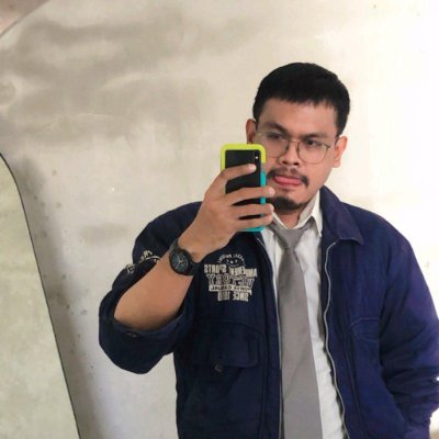 uuncal's profile picture. nerd alert