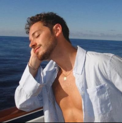 abrahamxrugge's profile picture. favs: ruggero y abraham mateo | fan account
                          ~𝚊𝚖𝚌 & 𝚛𝚙