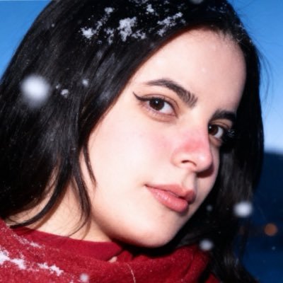 Benlikbiryer's profile picture. şahsına münhasır birisi