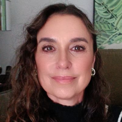 starpy's profile picture. Docente en crisis, apasionada por la lectura en la infancia y la educación.