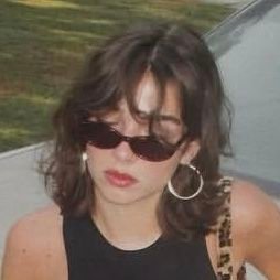 daaryaa_m's profile picture. 